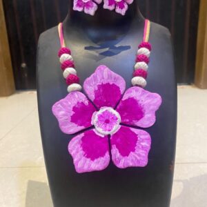 Flower clay necklace set